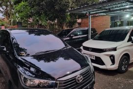 Hire a Private Car with a Driver in Canggu
